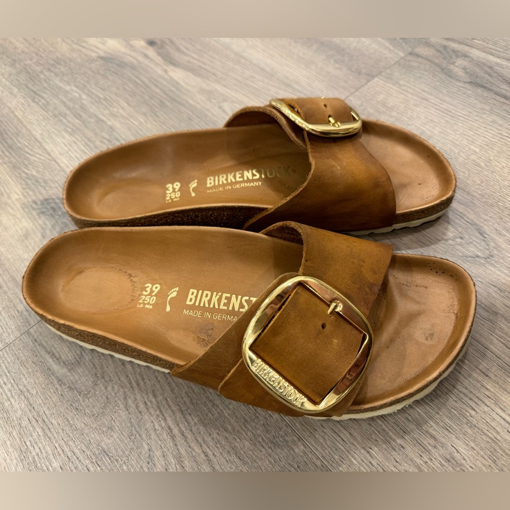 Birkenstock Madrid big buckle golden hardware cognac brown size EU39